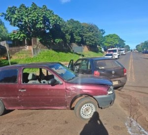 Motorista de Santa Lúcia fica ferido em acidente na PR-497 entre São Miguel e Missal
